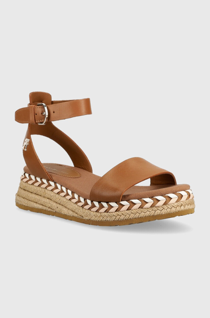 Tommy Hilfiger Кожени сандали LOW WEDGE SANDAL - Pepit.bg