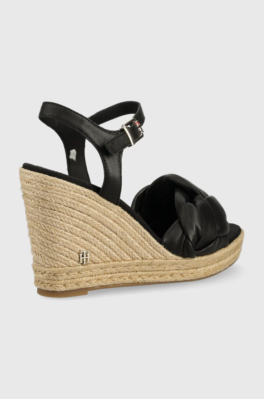 Tommy Hilfiger Кожени сандали Th Waves High Wedge в черно със скосена платформа - Pepit.bg