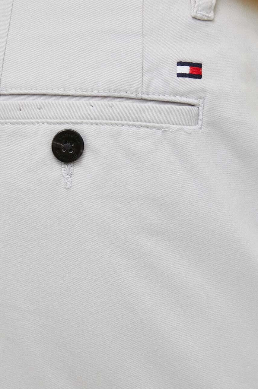 Tommy Hilfiger Къс панталон в сиво - Pepit.bg
