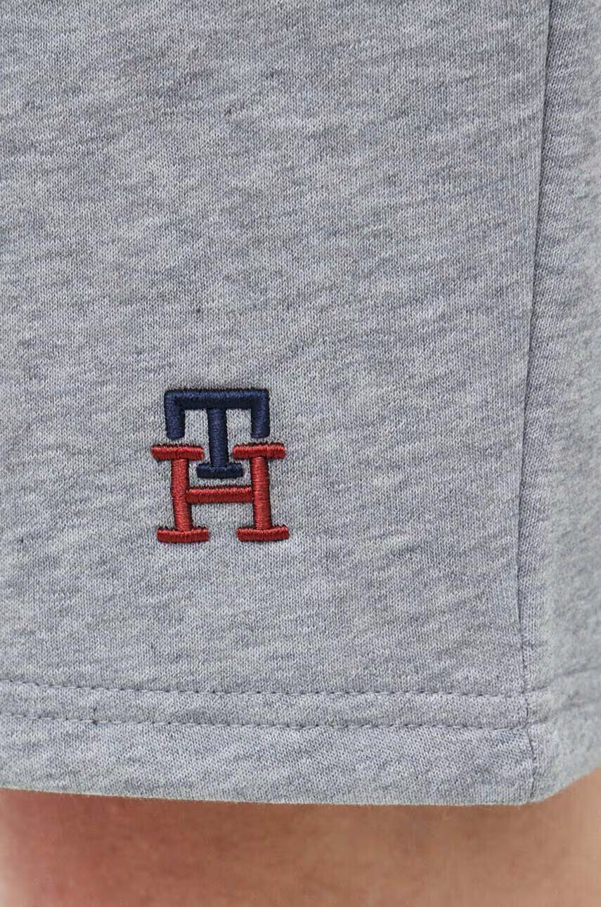 Tommy Hilfiger Къс панталон в сиво меланж на - Pepit.bg