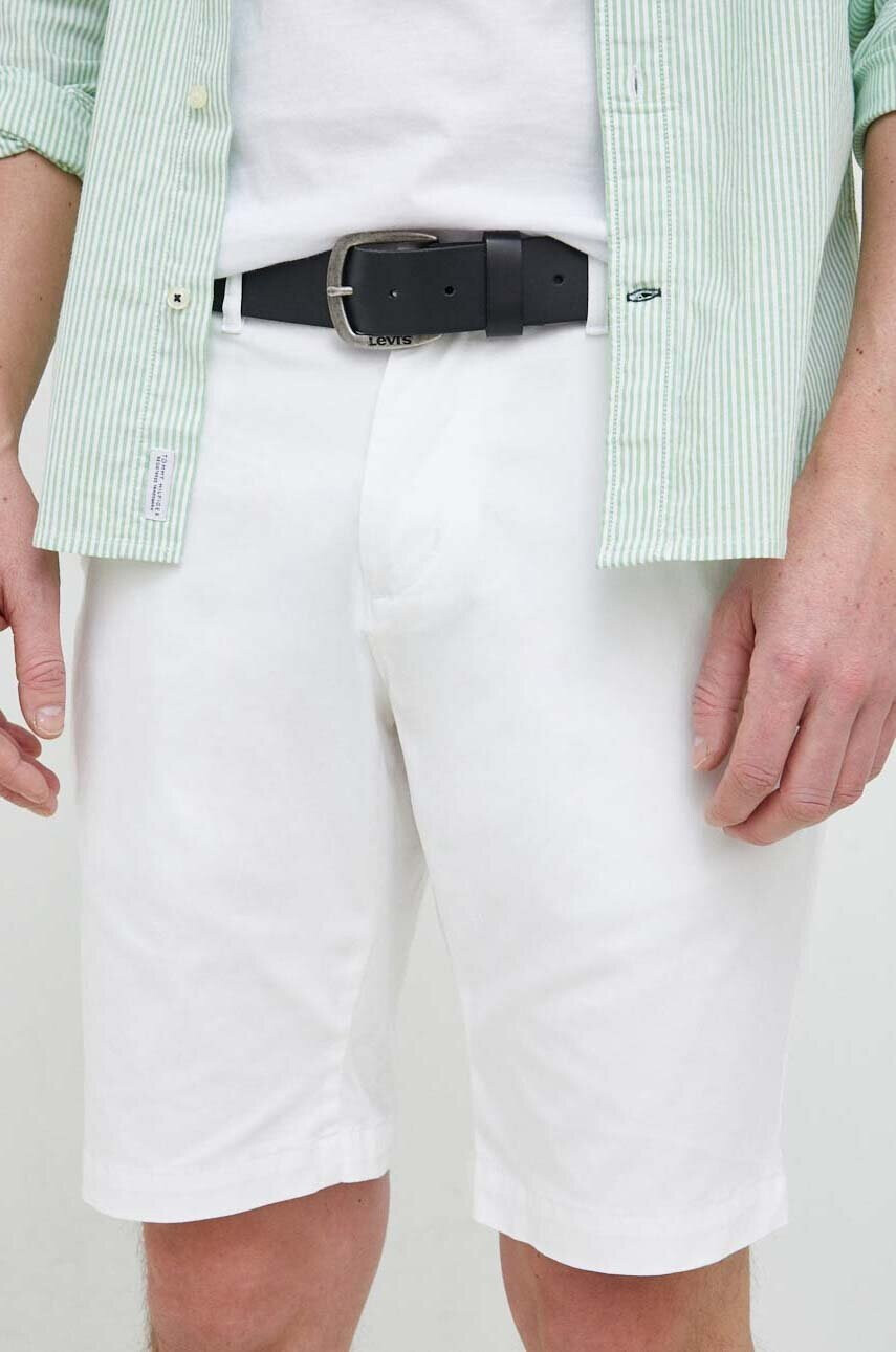 Tommy Hilfiger Къс панталон в бяло - Pepit.bg