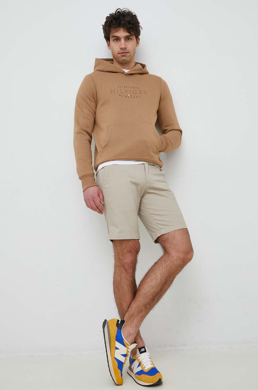Tommy Hilfiger Къс панталон в бежово - Pepit.bg