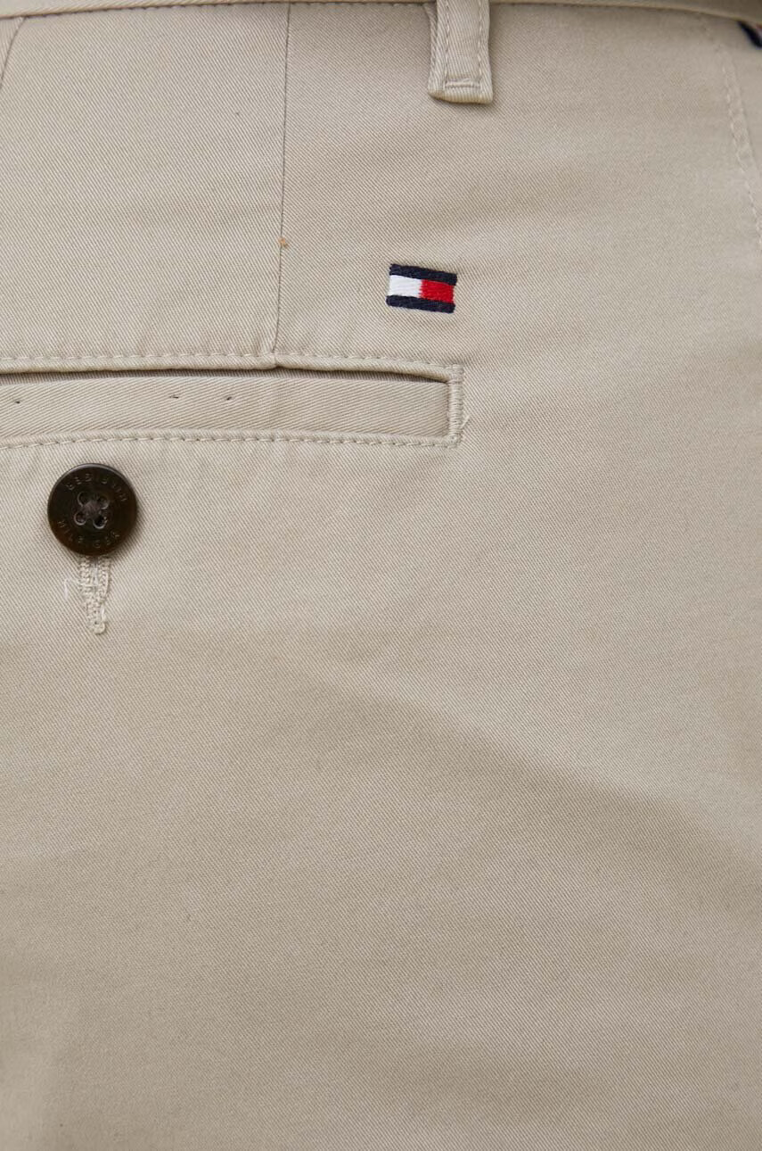 Tommy Hilfiger Къс панталон в бежово - Pepit.bg