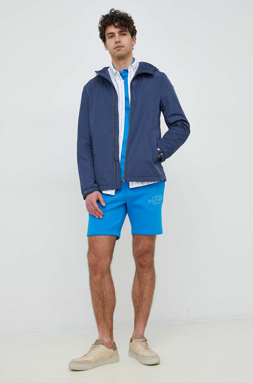 Tommy Hilfiger Къс панталон в синьо - Pepit.bg