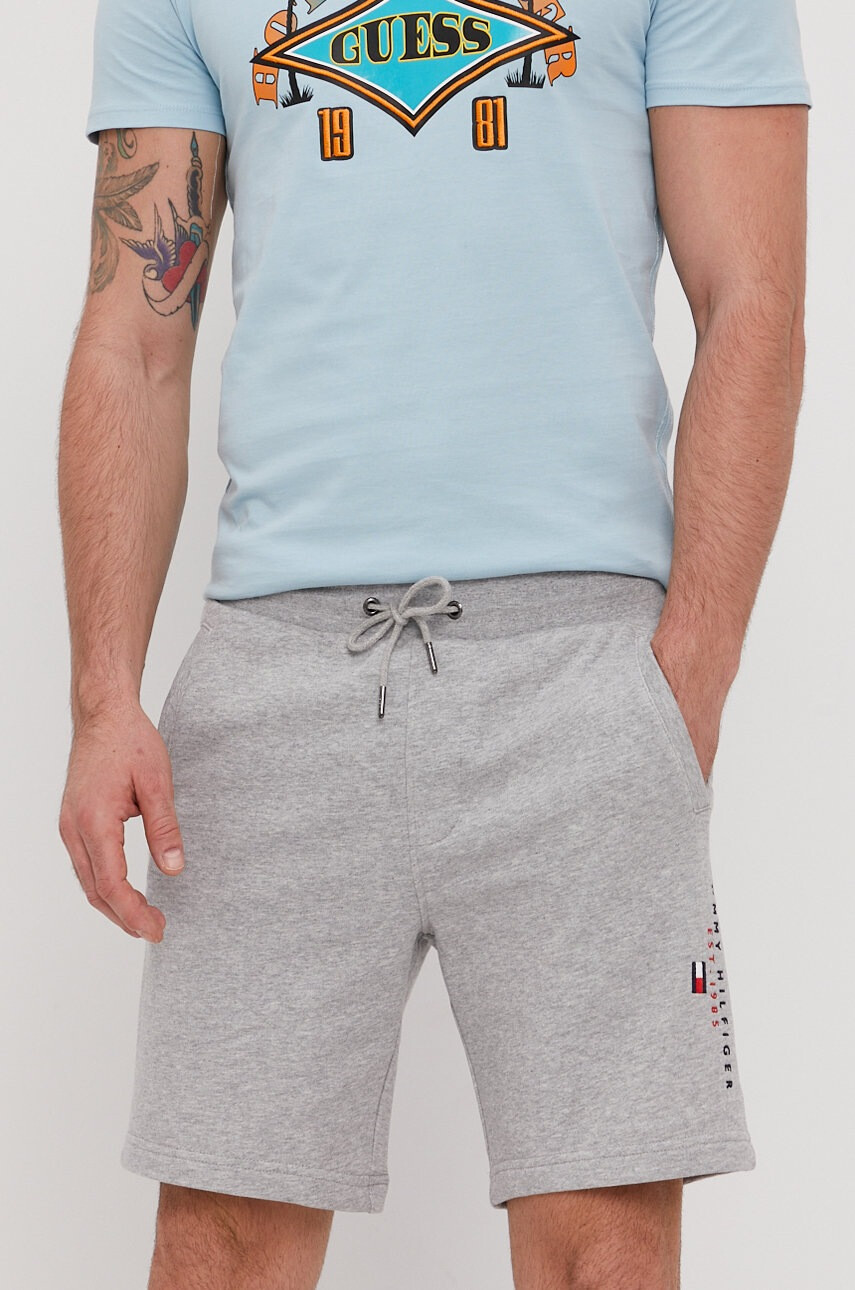 Tommy Hilfiger Къси панталони - Pepit.bg