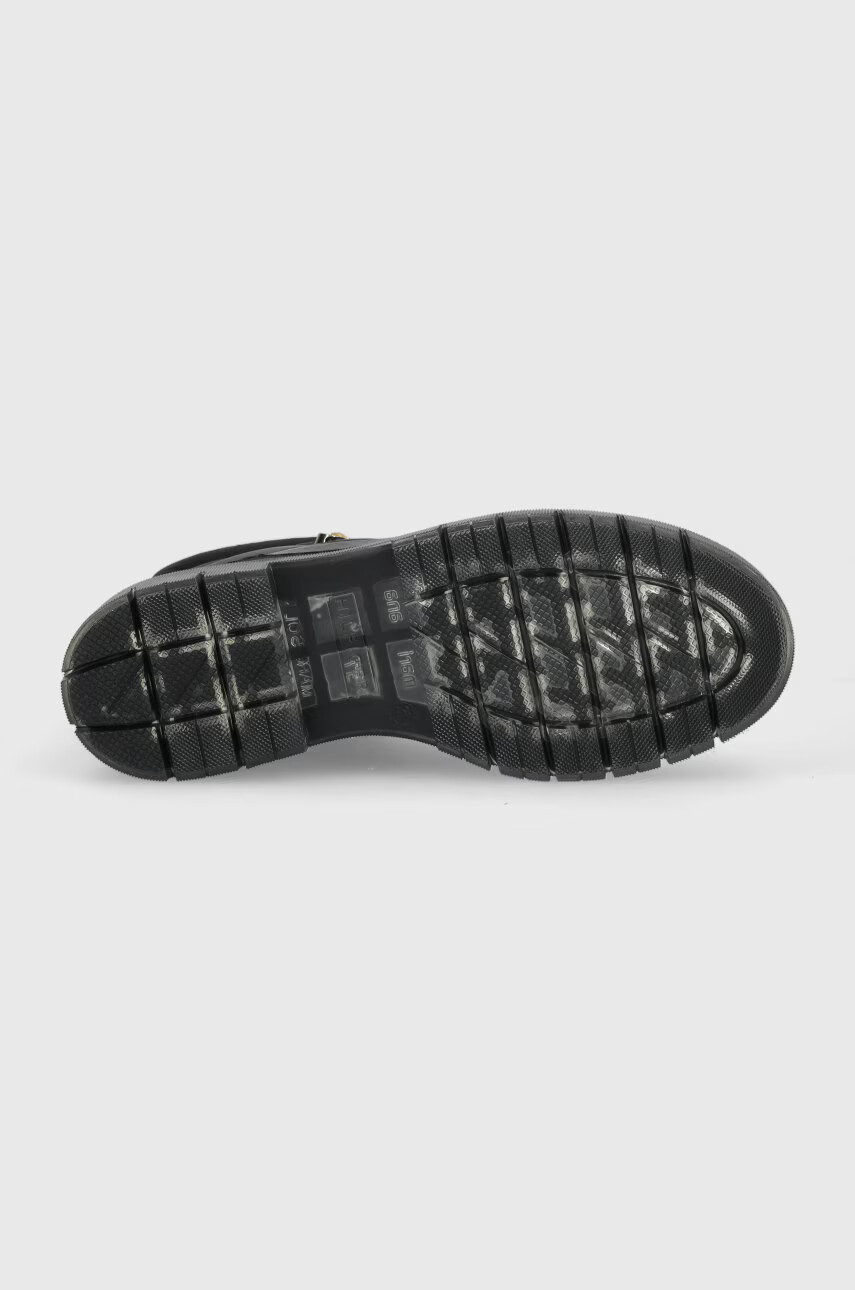 Tommy Hilfiger Кубинки Laced Outdoor Boot в черно с платформа с лека изолация - Pepit.bg