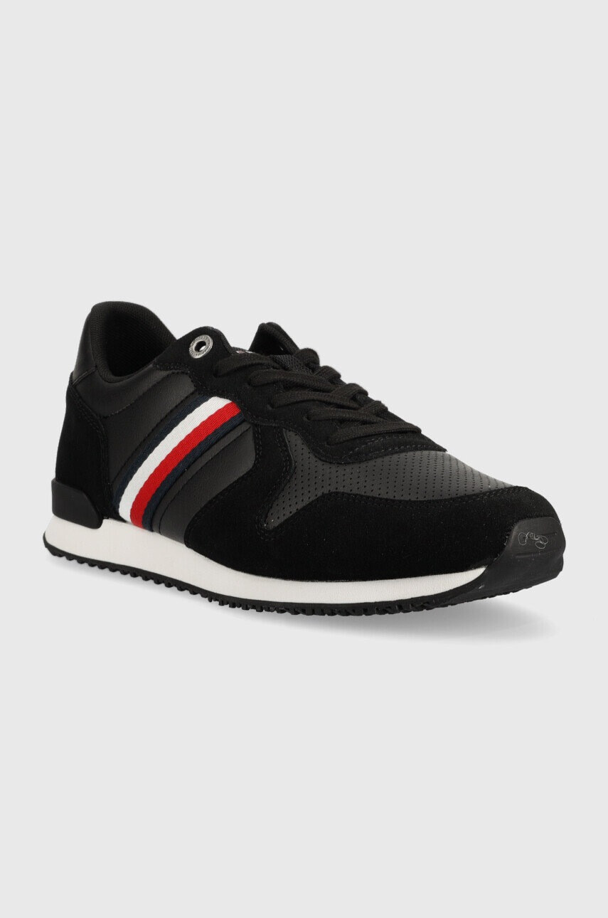 Tommy Hilfiger Маратонки ICONIC RUNNER STRIPES LEATHER в черно FM0FM04551 - Pepit.bg
