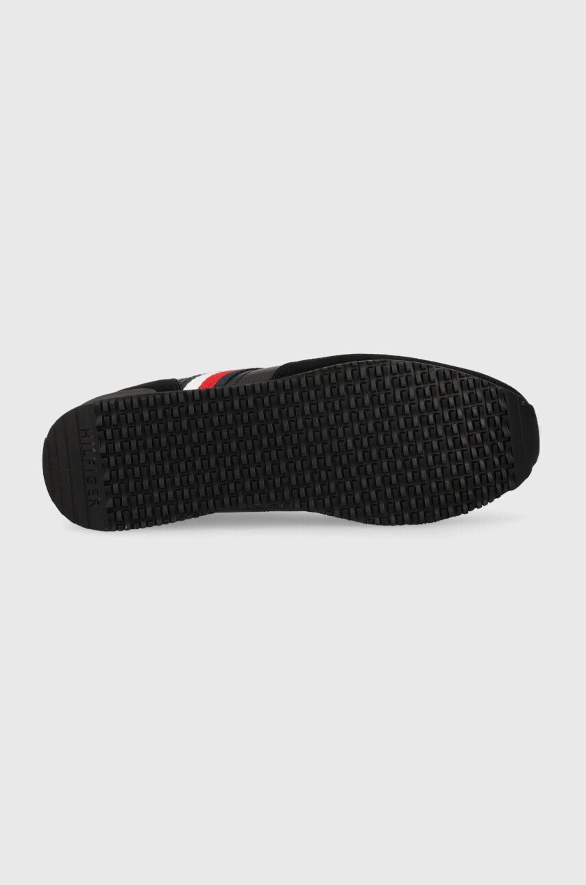 Tommy Hilfiger Маратонки ICONIC RUNNER STRIPES LEATHER в черно FM0FM04551 - Pepit.bg