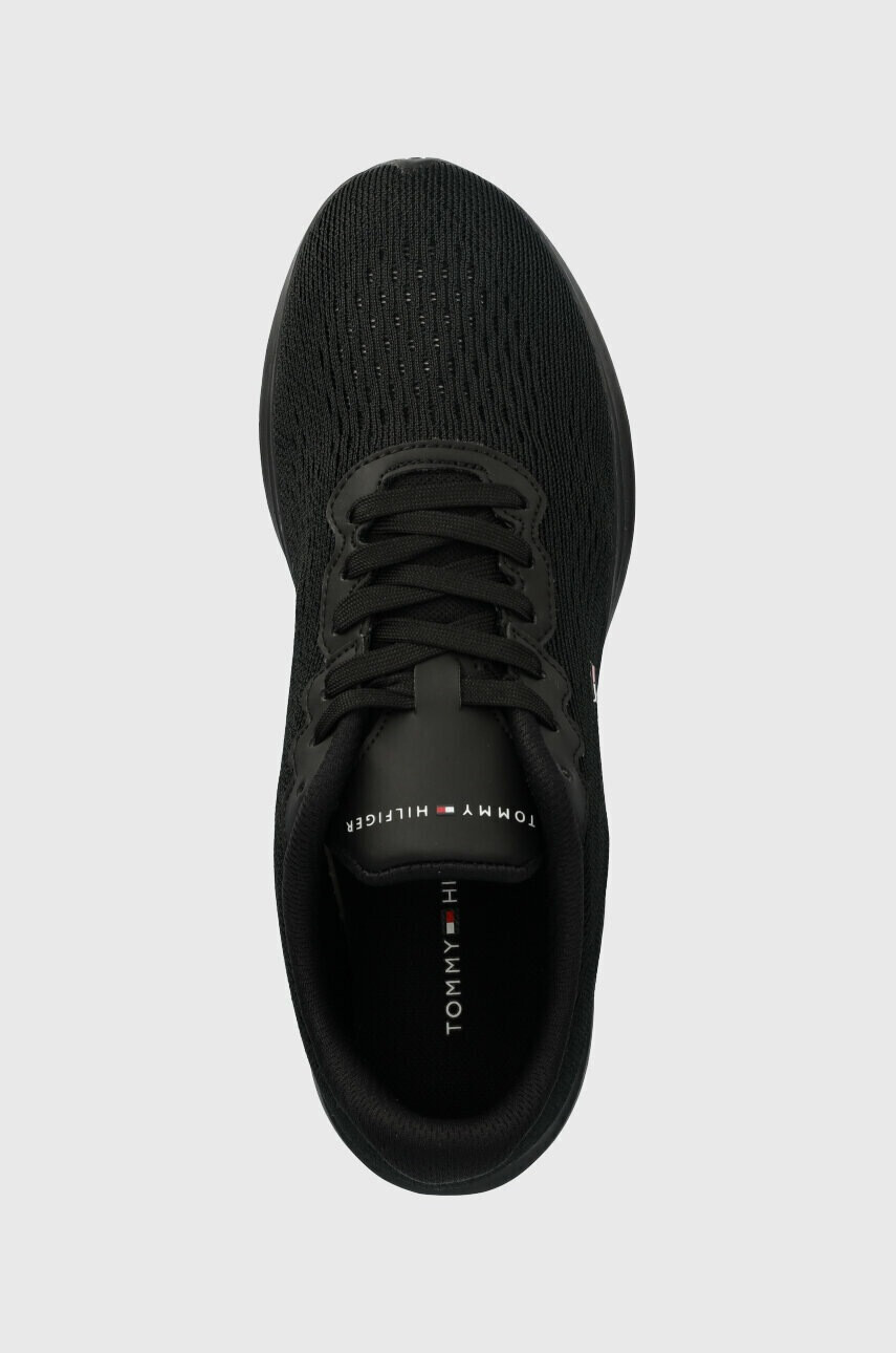 Tommy Hilfiger Маратонки LIGHTWEIGHT RUNNER KNIT FLAG в черно FM0FM04563 - Pepit.bg