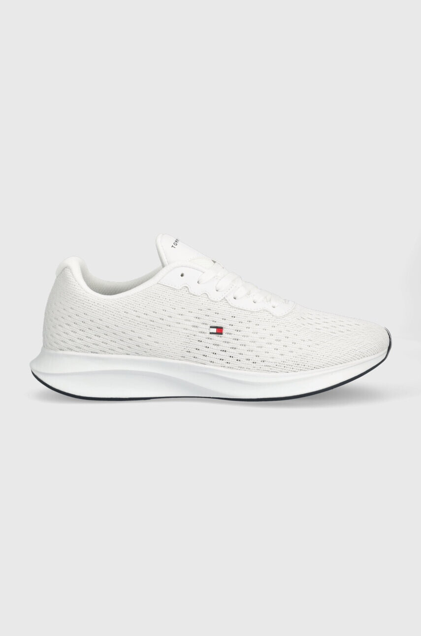 Tommy Hilfiger Маратонки LIGHTWEIGHT RUNNER KNIT FLAG в бяло FM0FM04563 - Pepit.bg
