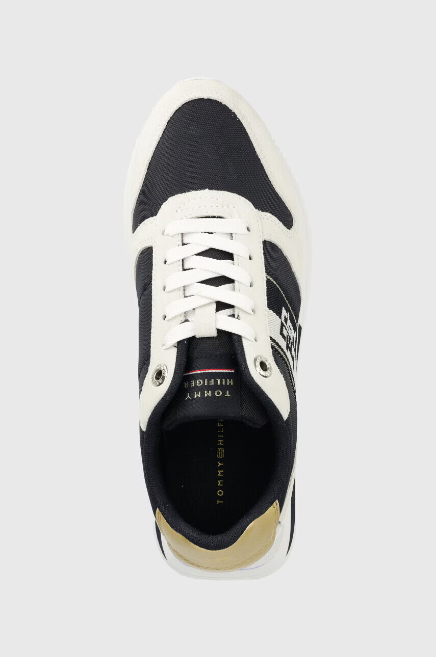 Tommy Hilfiger Маратонки RUNNER WITH TH WEBBING GOLD в тъмносиньо FW0FW07173 - Pepit.bg