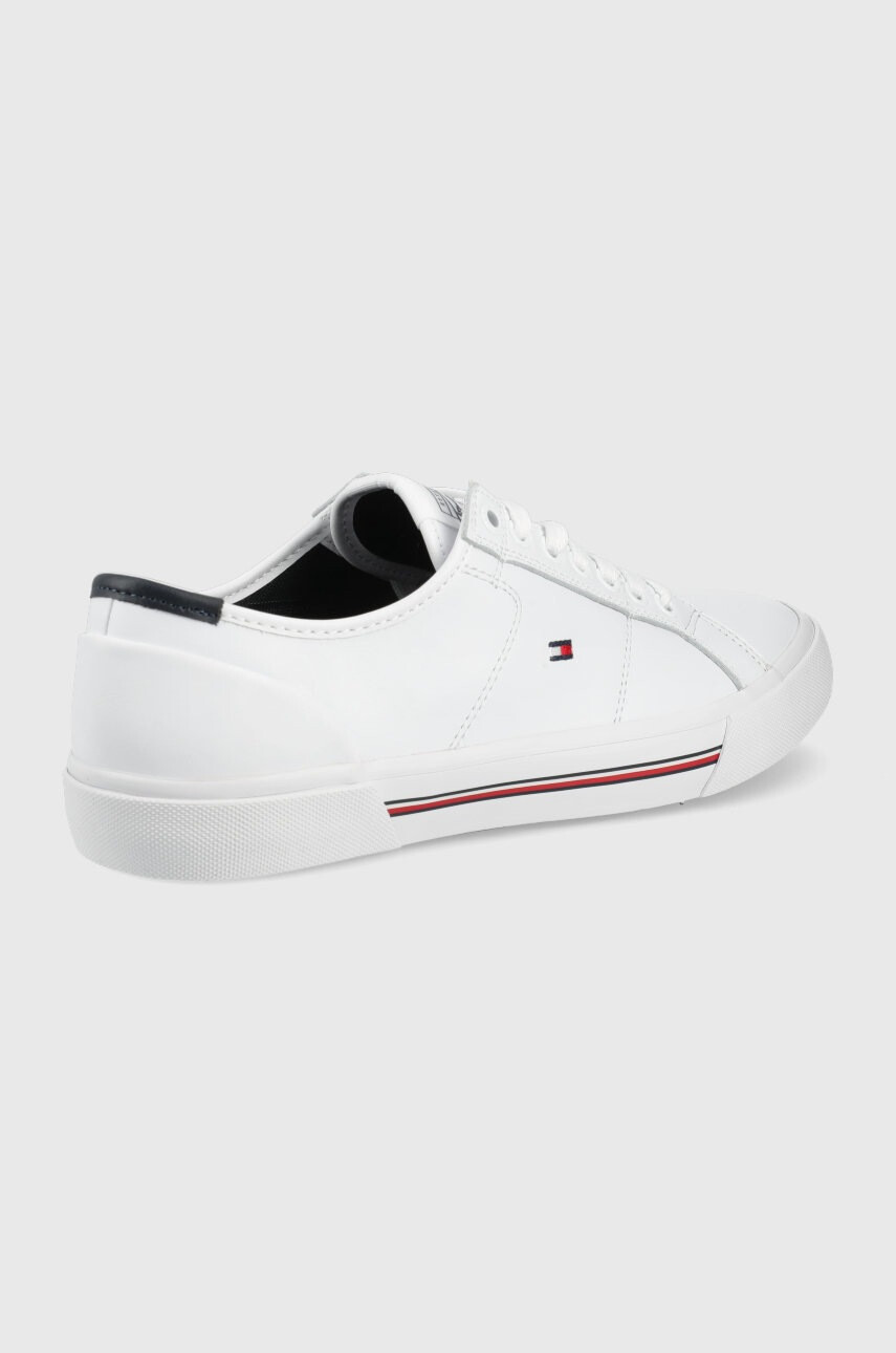 Tommy Hilfiger Обувки в бяло - Pepit.bg