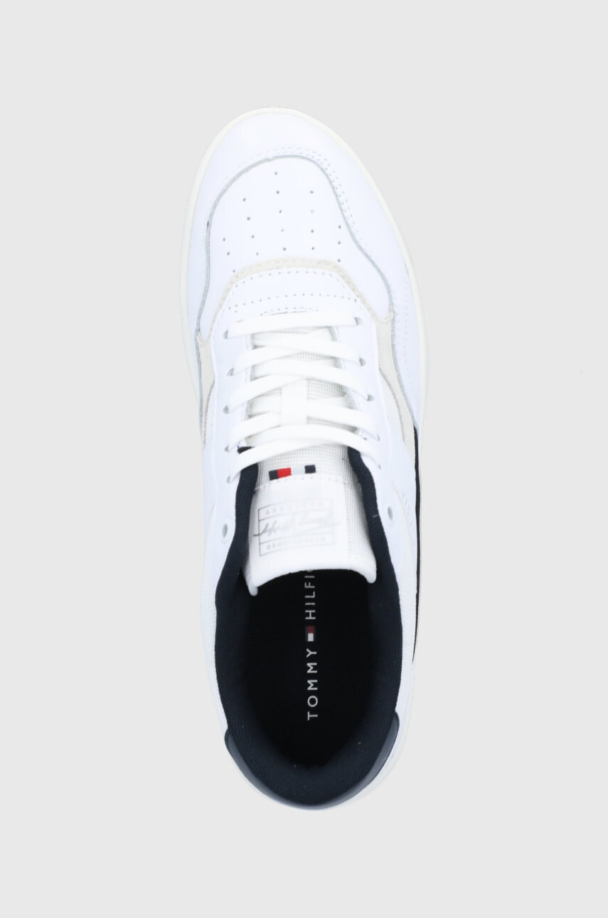 Tommy Hilfiger Обувки в бяло - Pepit.bg