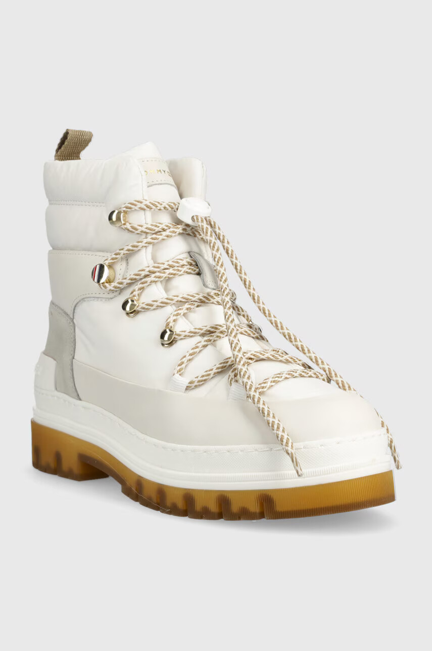 Tommy Hilfiger Обувки Laced Outdoor Boot в бяло - Pepit.bg