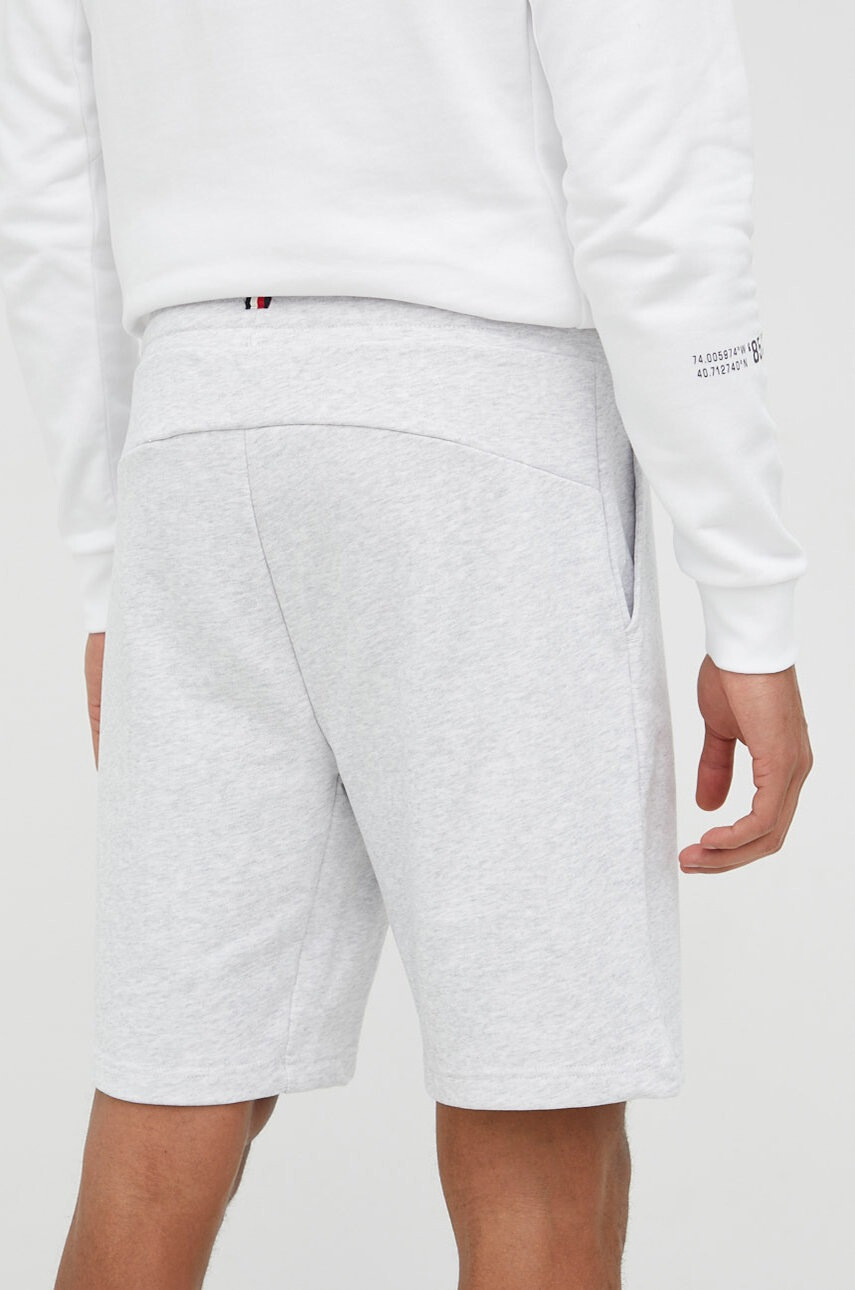 Tommy Hilfiger Памучен къс панталон в черно - Pepit.bg