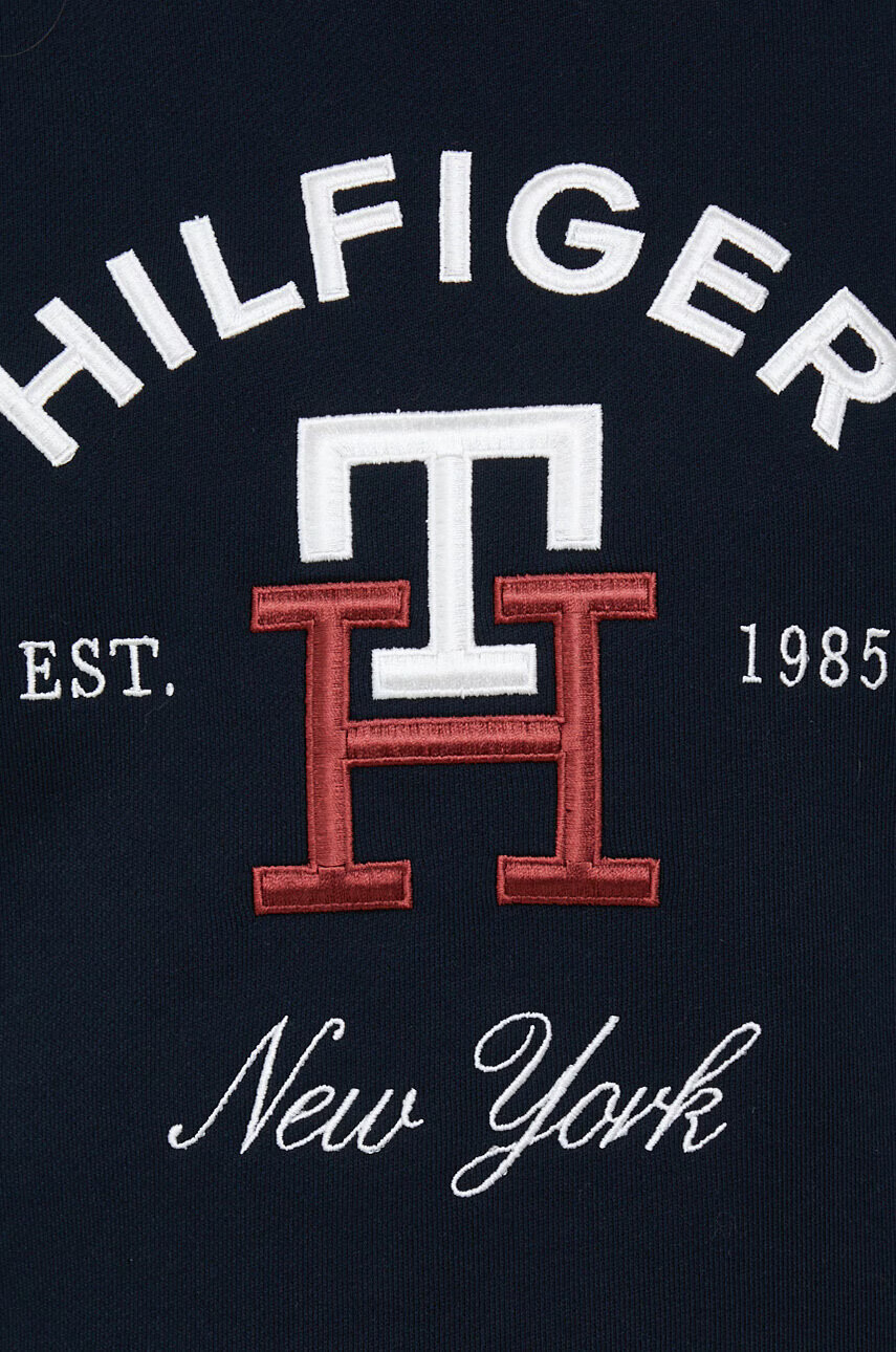 Tommy Hilfiger Памучен суичър в тъмносиньо с апликация - Pepit.bg