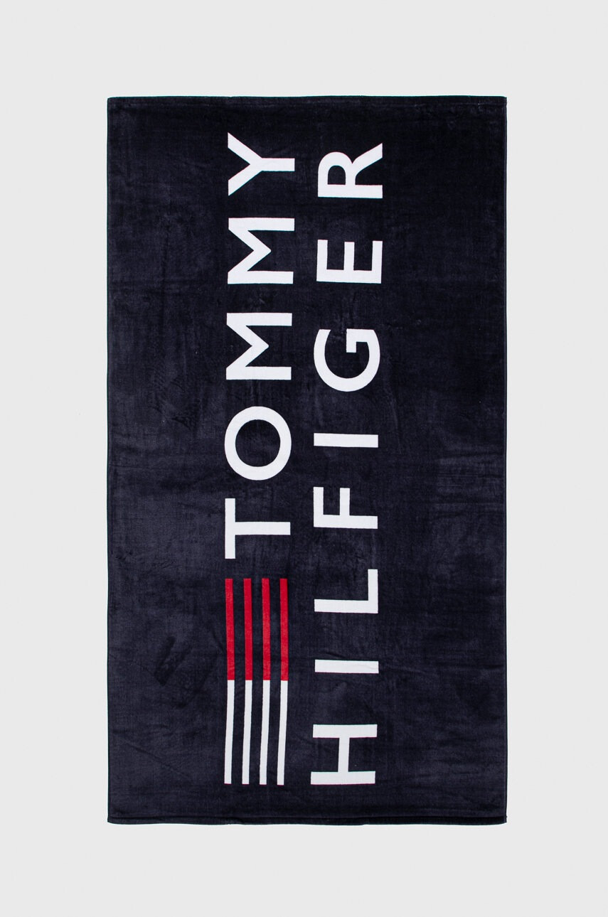 Tommy Hilfiger Памучна кърпа - Pepit.bg