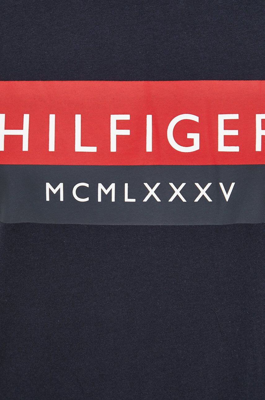 Tommy Hilfiger Памучна тениска в тъмносиньо - Pepit.bg