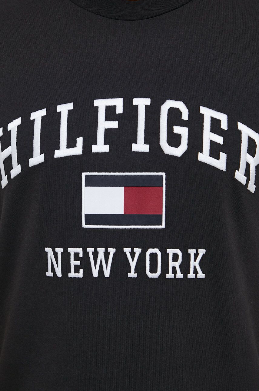 Tommy Hilfiger Памучна тениска в тъмносиньо - Pepit.bg