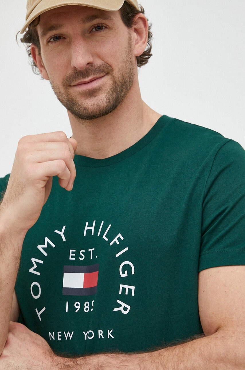 Tommy Hilfiger Памучна тениска в тъмносиньо - Pepit.bg