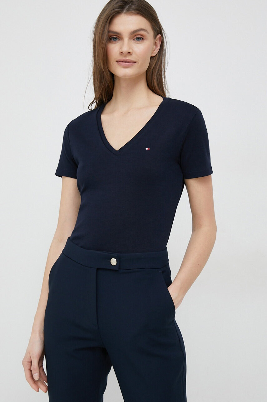 Tommy Hilfiger Памучна тениска в тъмносиньо - Pepit.bg