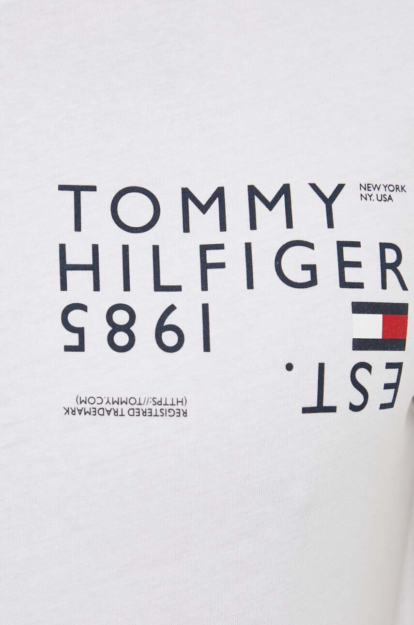 Tommy Hilfiger Памучна тениска в бяло с принт - Pepit.bg