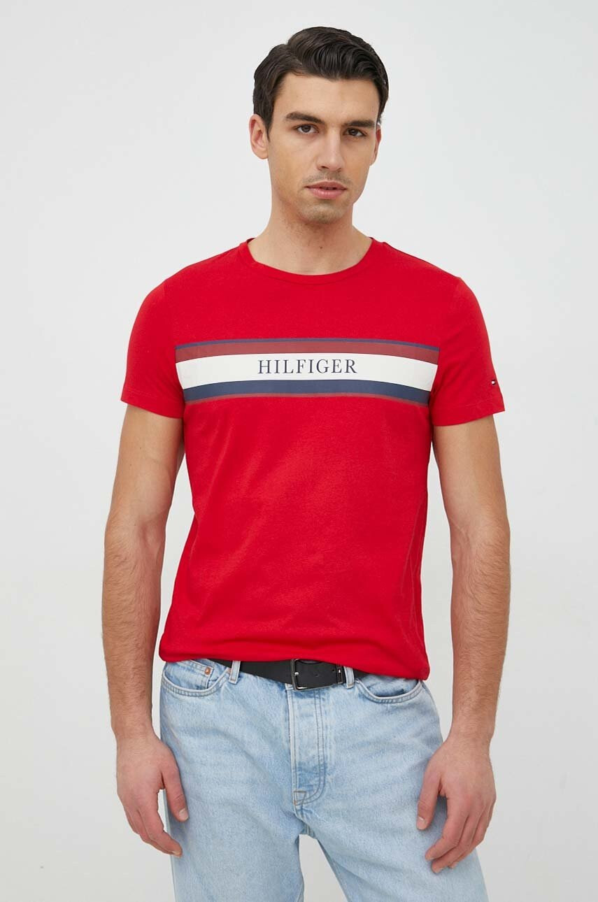 Tommy Hilfiger Памучна тениска в червено с принт - Pepit.bg