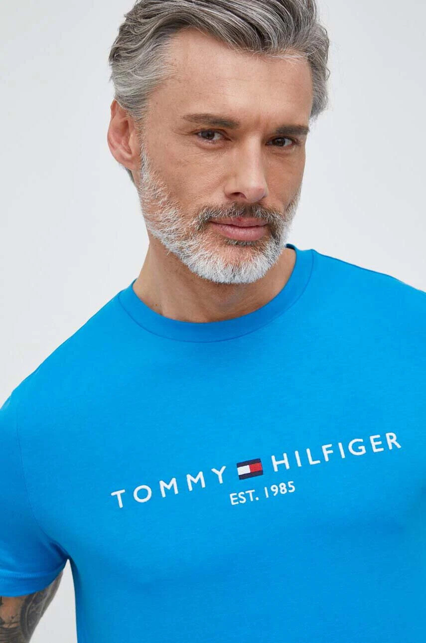 Tommy Hilfiger Памучна тениска в синьо с десен - Pepit.bg