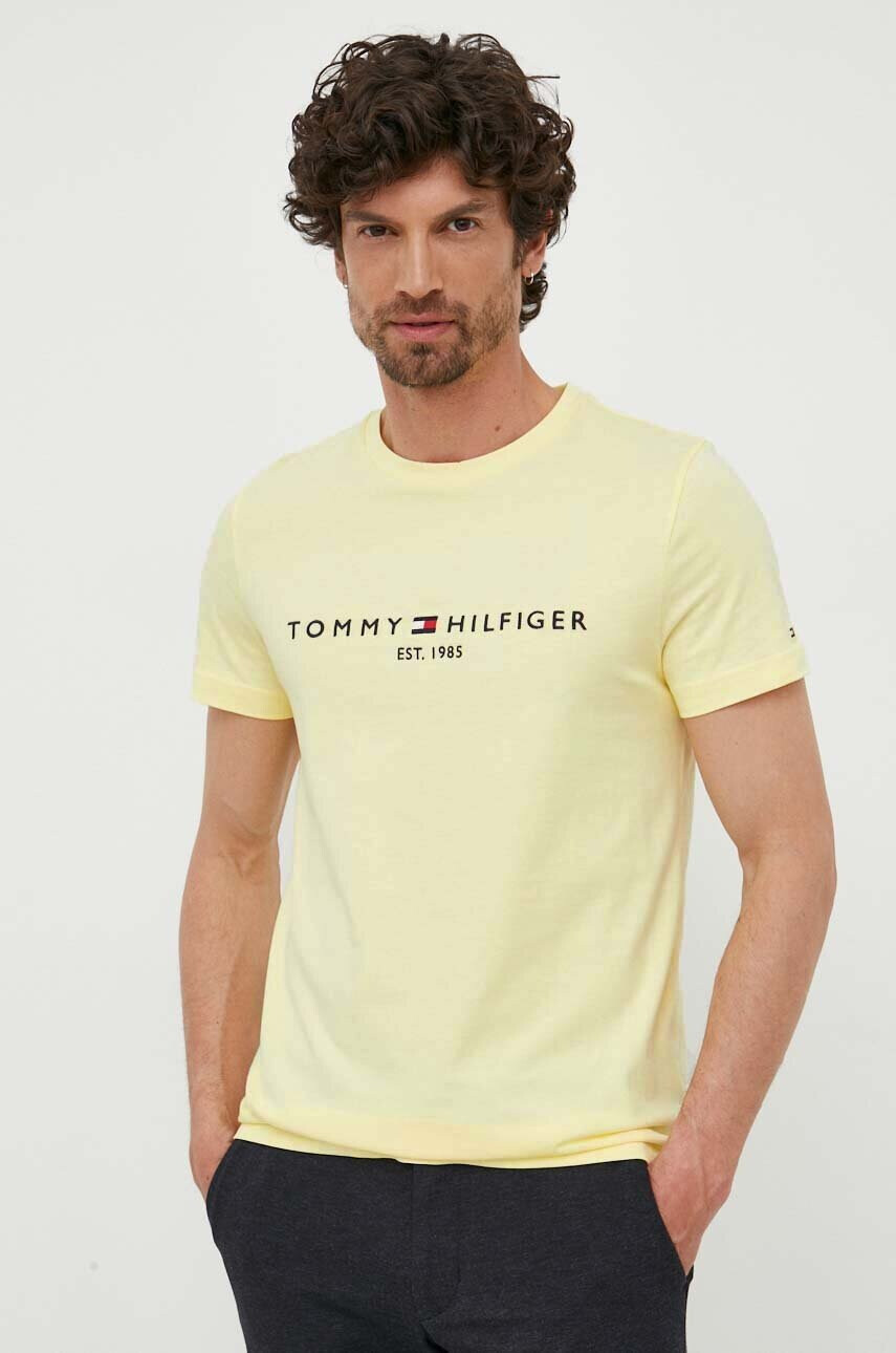 Tommy Hilfiger Памучна тениска в жълто с десен - Pepit.bg