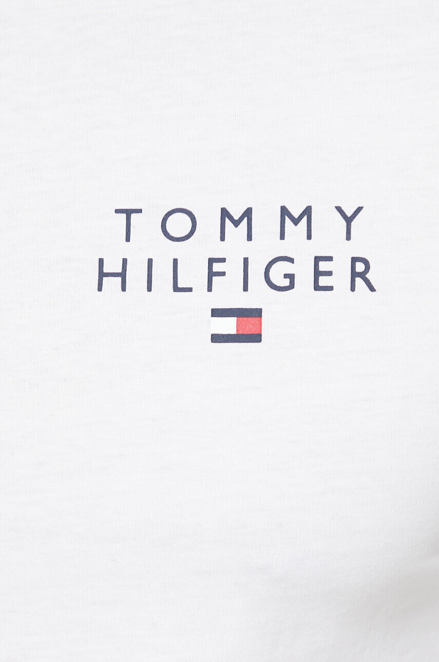 Tommy Hilfiger Памучна тениска в бяло с принт - Pepit.bg