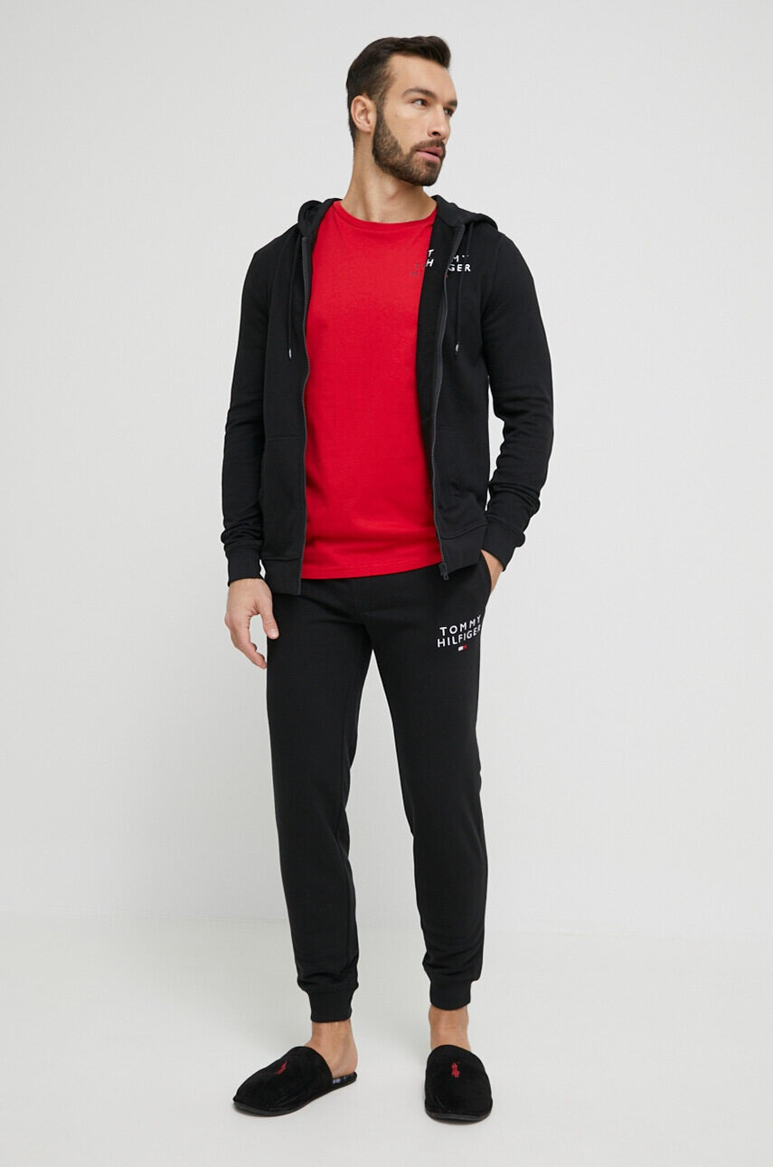 Tommy Hilfiger Памучна тениска в червено с принт - Pepit.bg