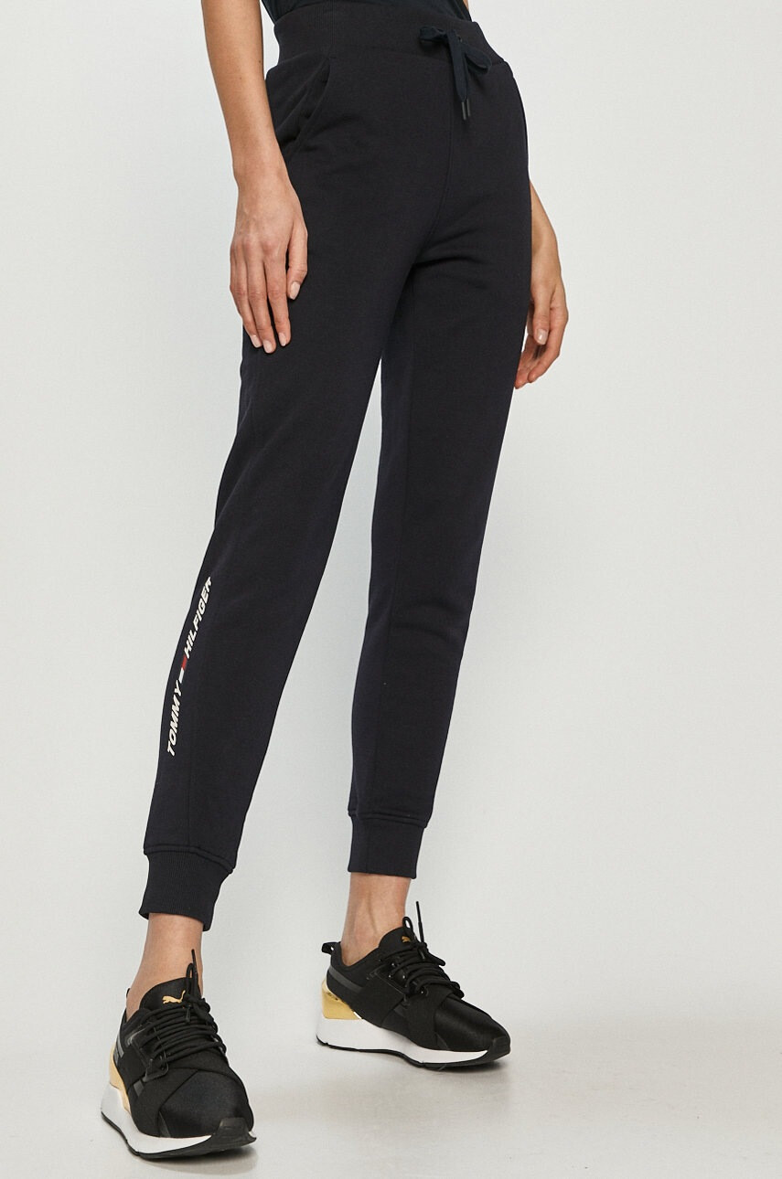 Tommy Hilfiger Панталони - Pepit.bg
