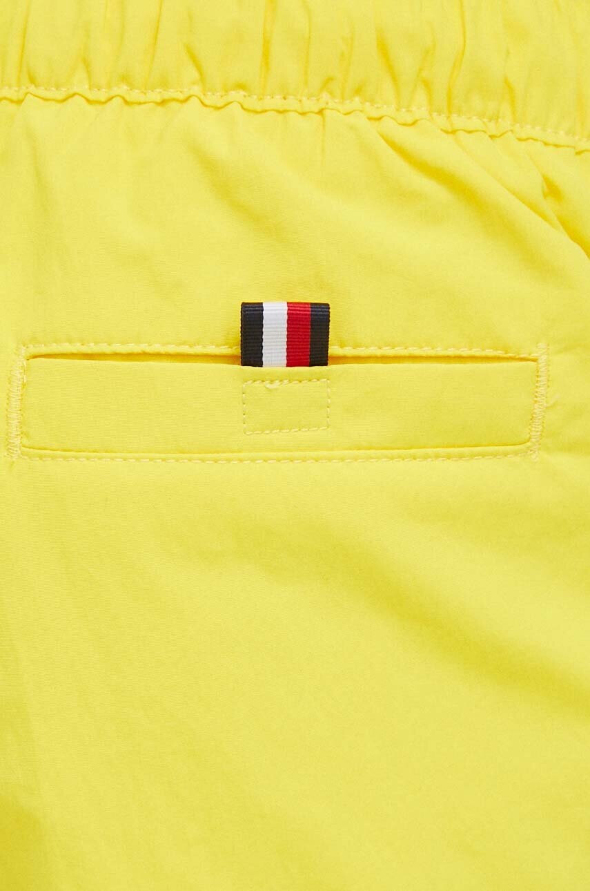 Tommy Hilfiger Плувни шорти в жълто - Pepit.bg