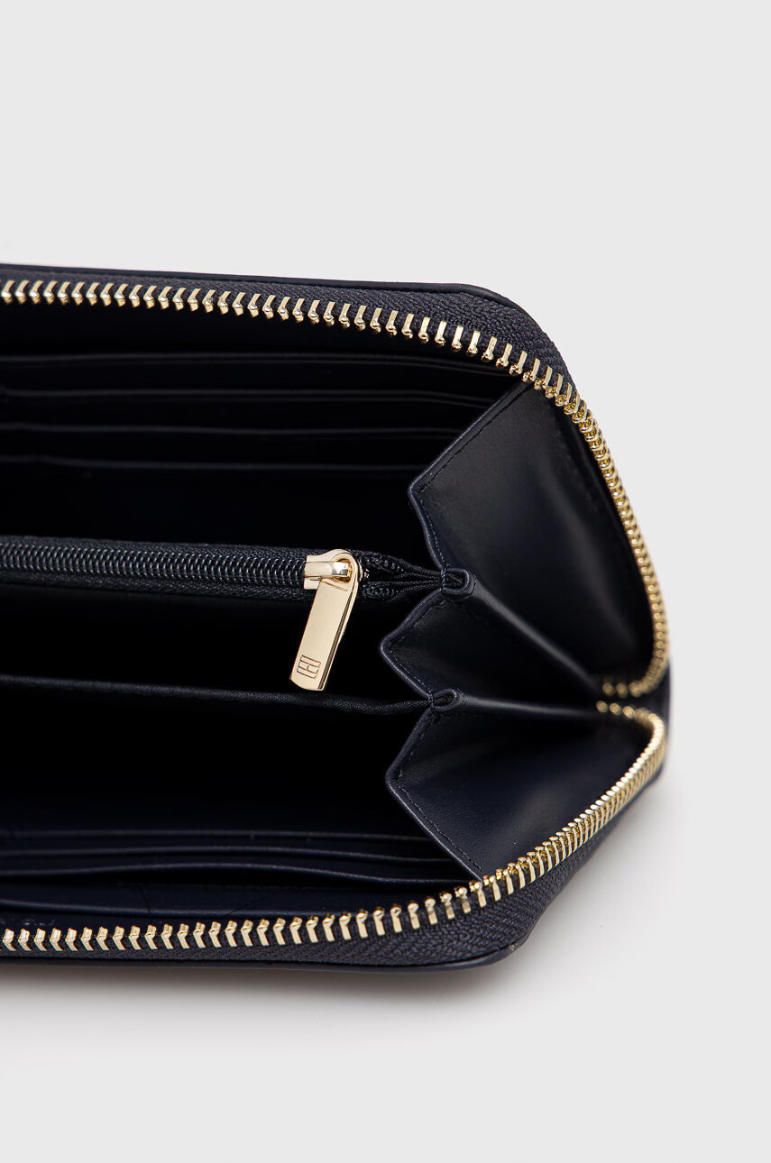 Tommy Hilfiger Портфейл дамски в тъмносиньо - Pepit.bg