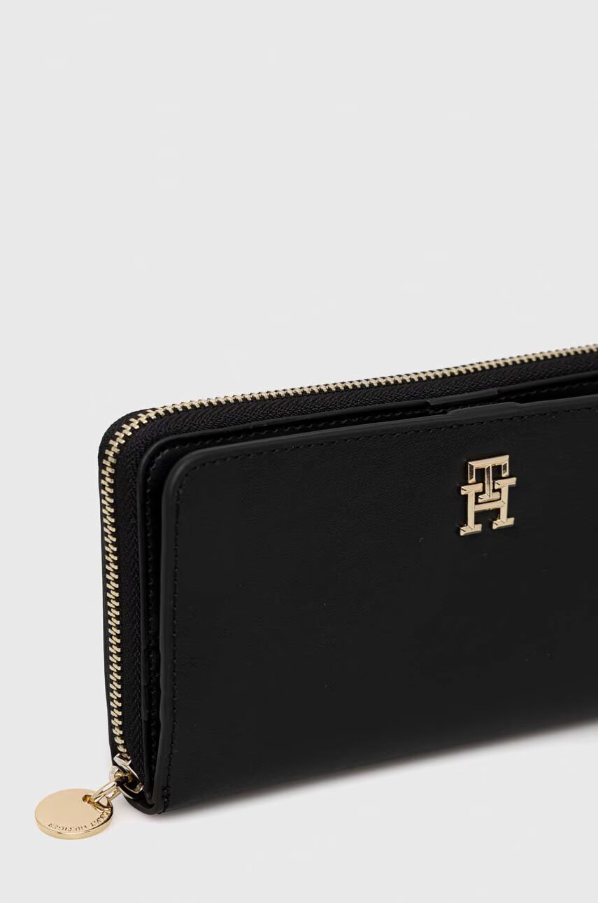 Tommy Hilfiger Портмоне дамски в черно - Pepit.bg