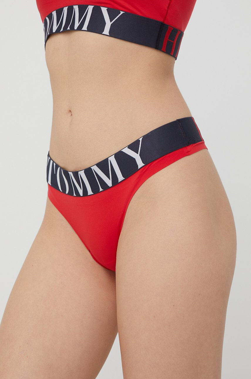 Tommy Hilfiger Прашки в червено - Pepit.bg