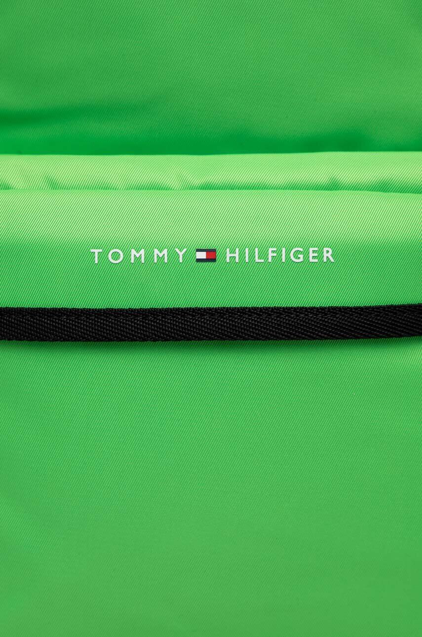 Tommy Hilfiger Раница в зелено голям размер с принт - Pepit.bg