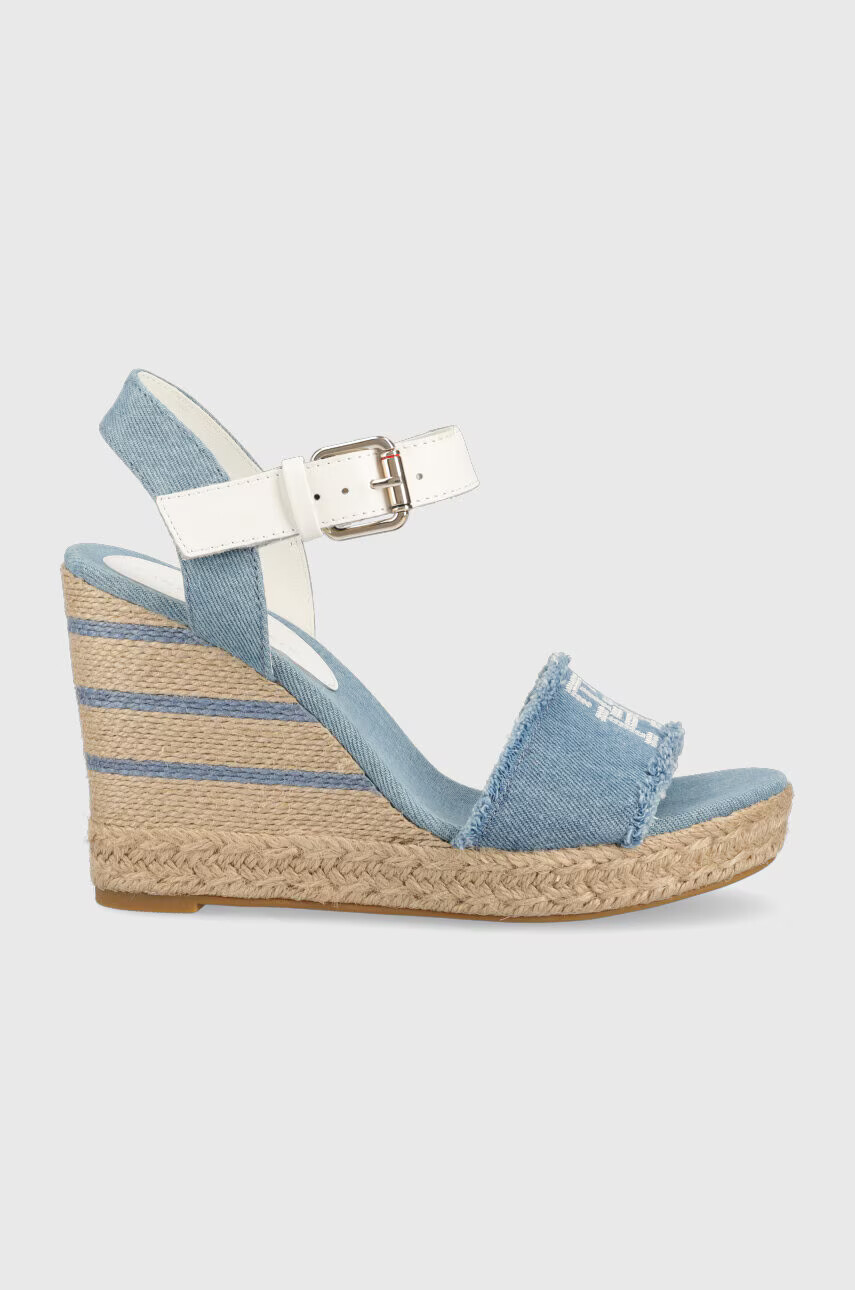 Tommy Hilfiger Сандали DENIM WEDGE SANDAL в синьо със скосена платформа FW0FW07079 - Pepit.bg