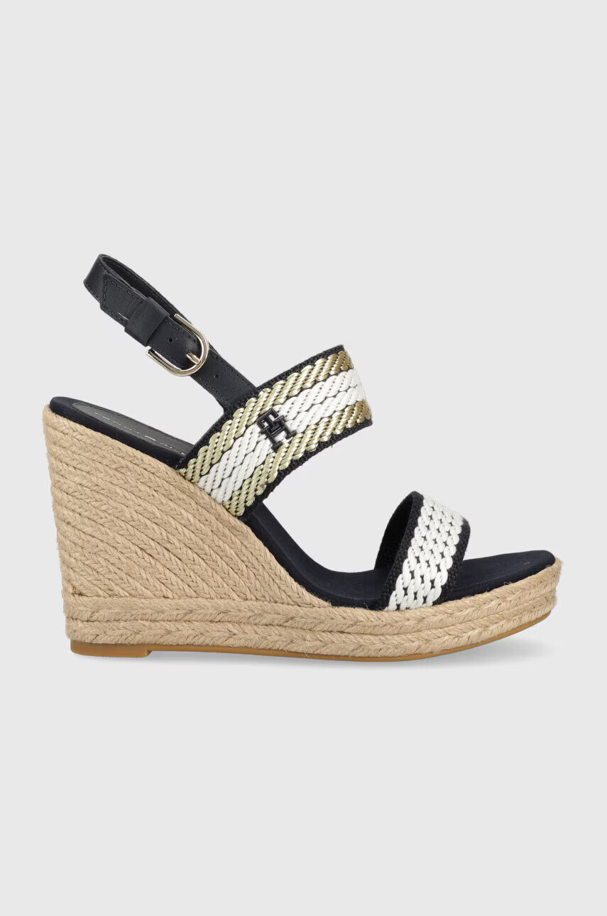 Tommy Hilfiger Сандали GOLDEN WEBBING WEDGE в тъмносиньо със скосена платформа FW0FW07089 - Pepit.bg