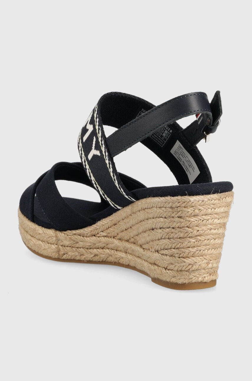 Tommy Hilfiger Сандали SEASONAL WEBBING MID WEDGE в тъмносиньо със скосена платформа FW0FW07091 - Pepit.bg