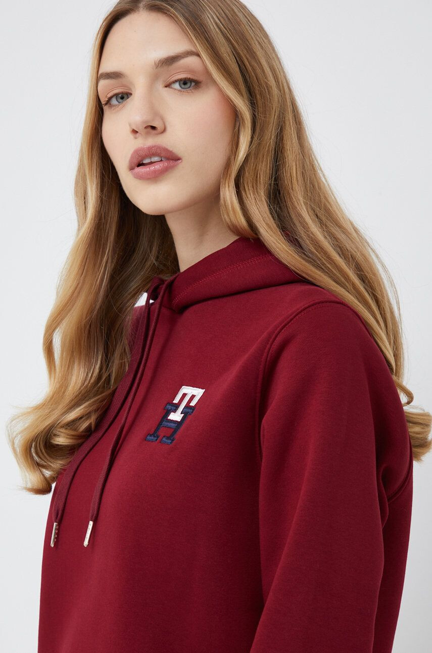 Tommy Hilfiger Суичър в бордо с апликация - Pepit.bg