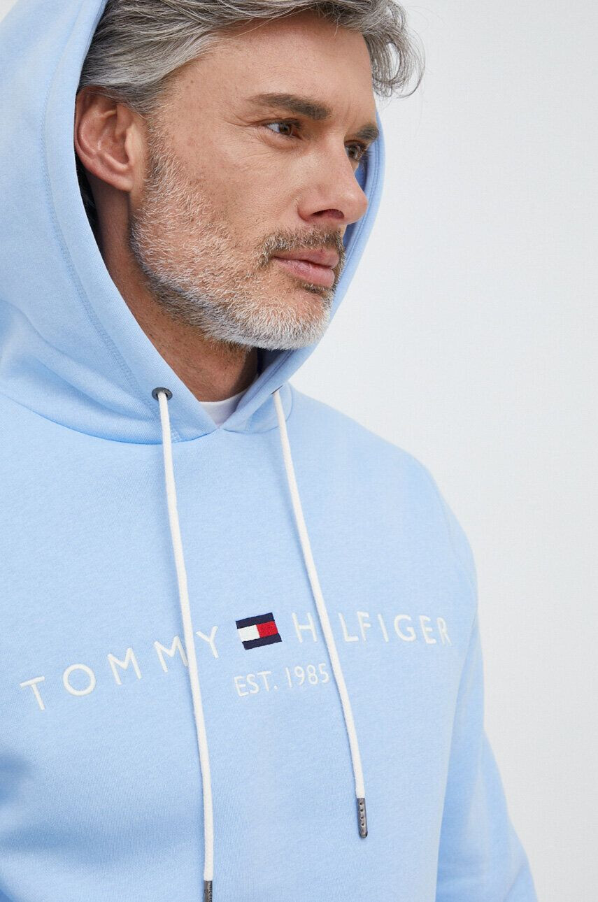 Tommy Hilfiger Суичър в синьо с качулка с апликация - Pepit.bg