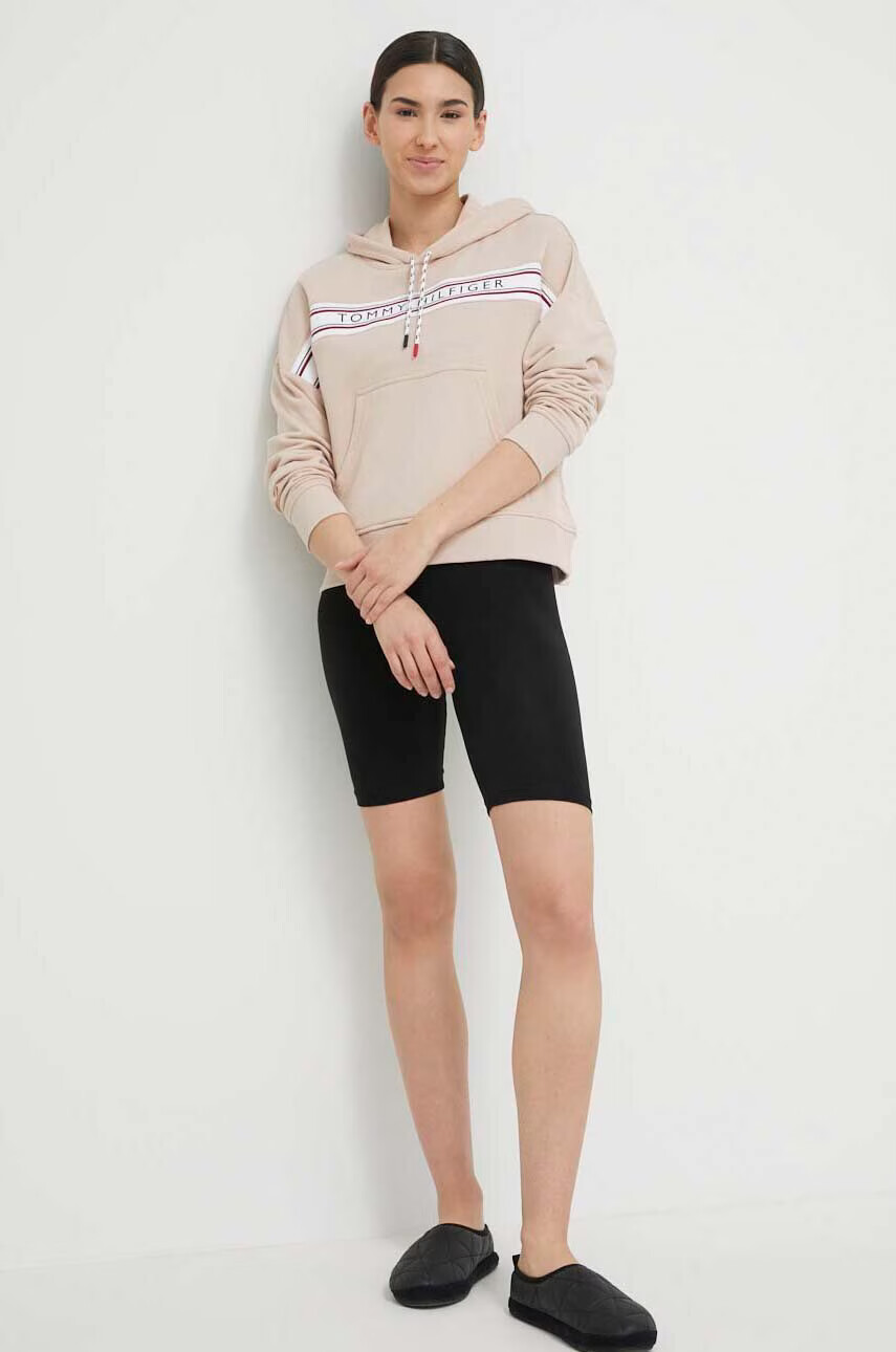 Tommy Hilfiger Суичър в бежово с качулка с десен - Pepit.bg