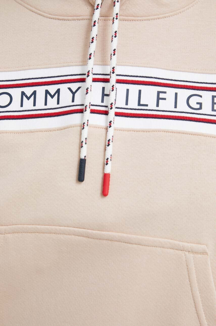Tommy Hilfiger Суичър в бежово с качулка с десен - Pepit.bg