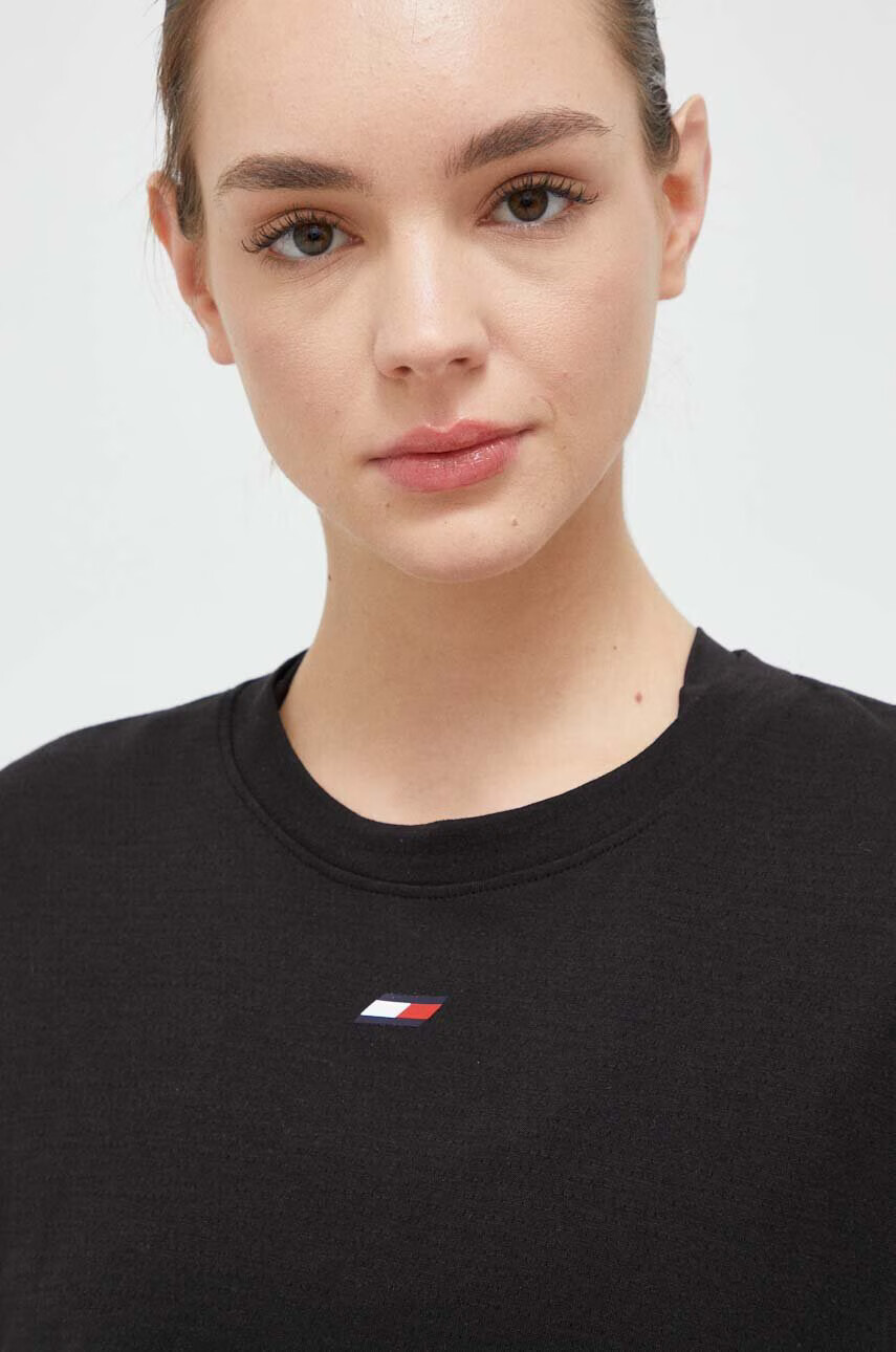 Tommy Hilfiger Тениска в черно - Pepit.bg