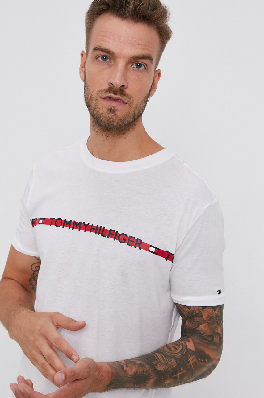 Tommy Hilfiger Тениска мъжка в бяло с принт - Pepit.bg