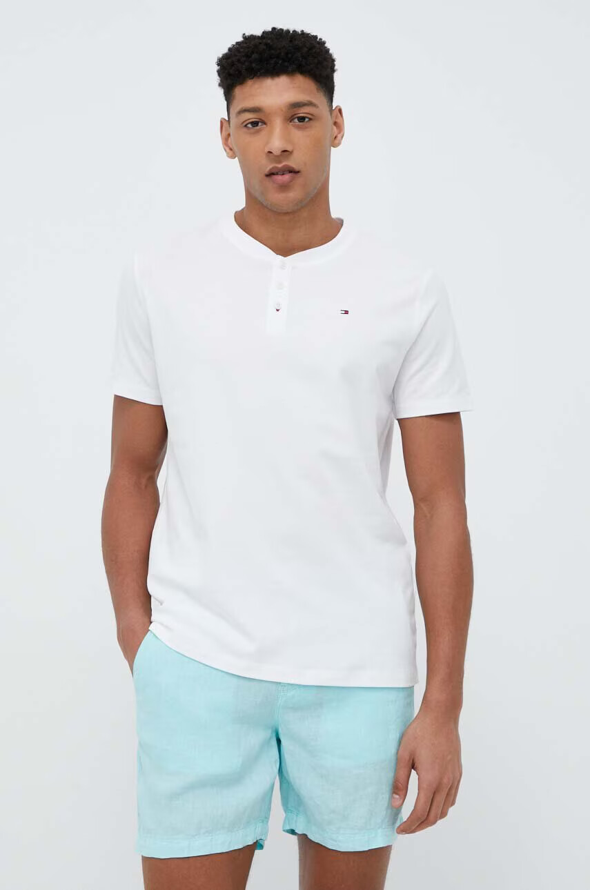 Tommy Hilfiger Тениска в бяло - Pepit.bg