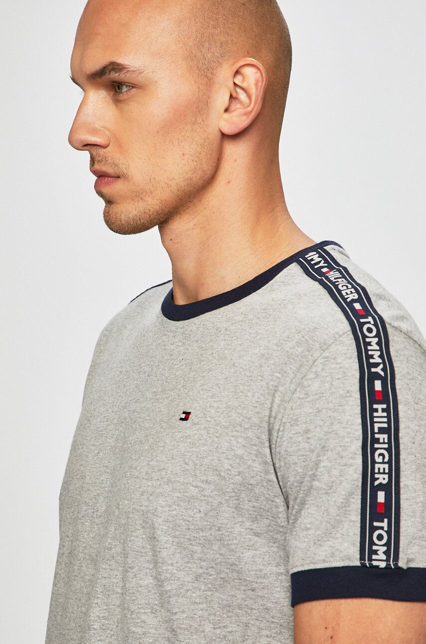 Tommy Hilfiger Тениска - Pepit.bg