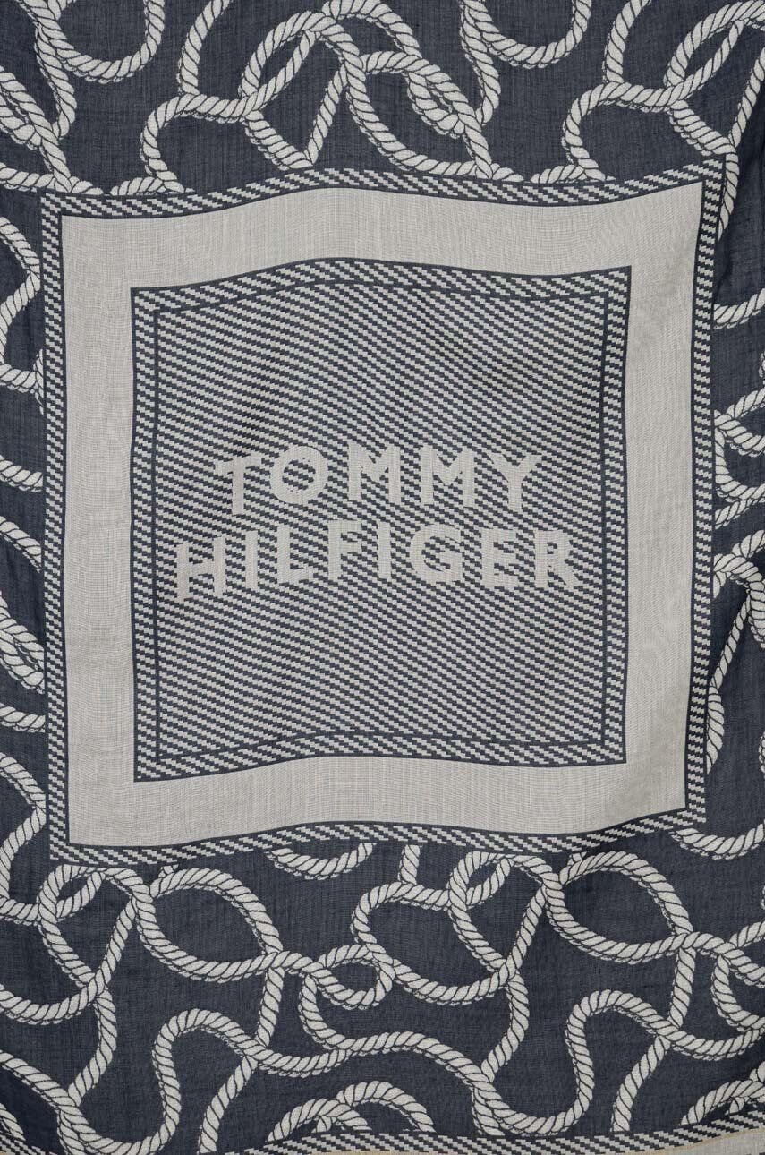 Tommy Hilfiger Тънък шал в тъмносиньо с десен - Pepit.bg