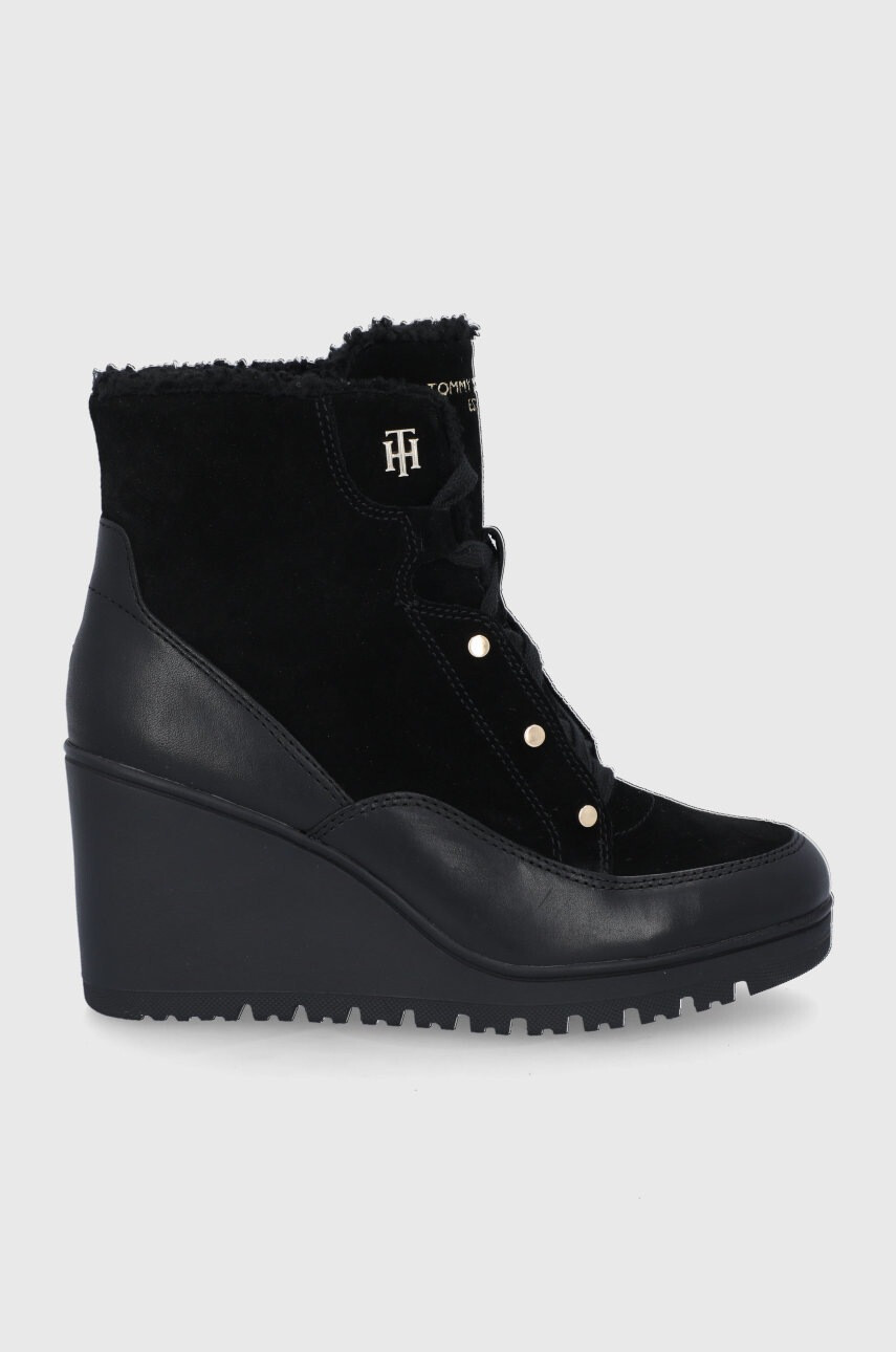 Tommy Hilfiger Велурени боти - Pepit.bg